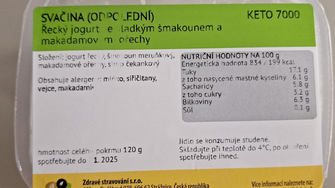 Fotografie - Řecký jogurt se sladkým šmakounem a makadamovými ořechy Zdravé stravování