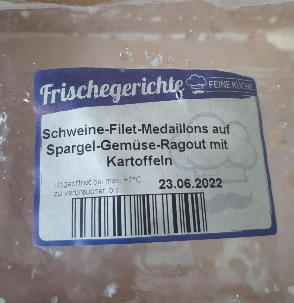 Fotografie - Schweinefilet auf Spargel mit Kartoffeln