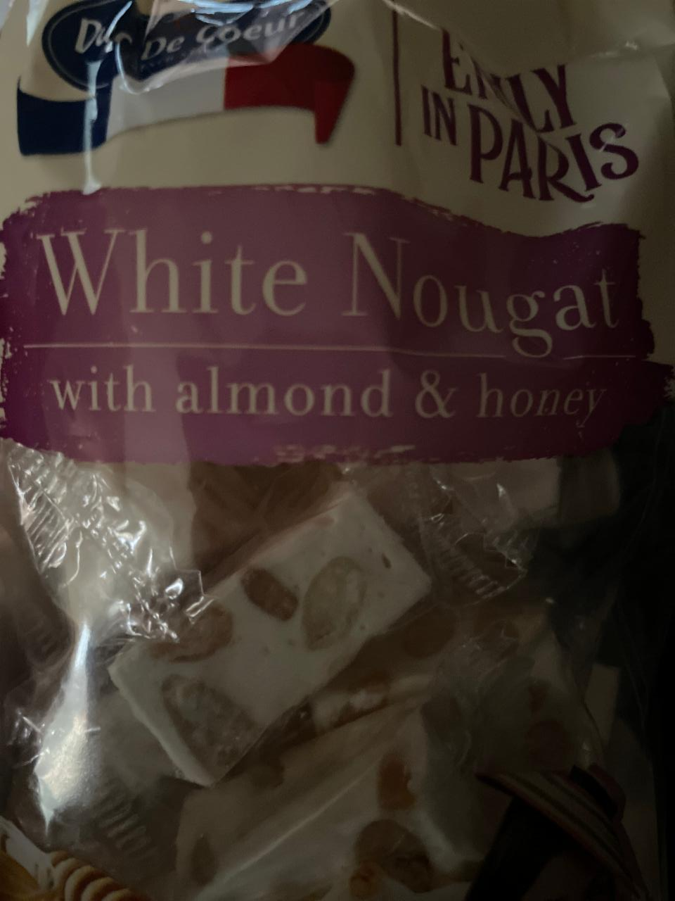 Fotografie - White nougat with almond & honey Duc De Coeur