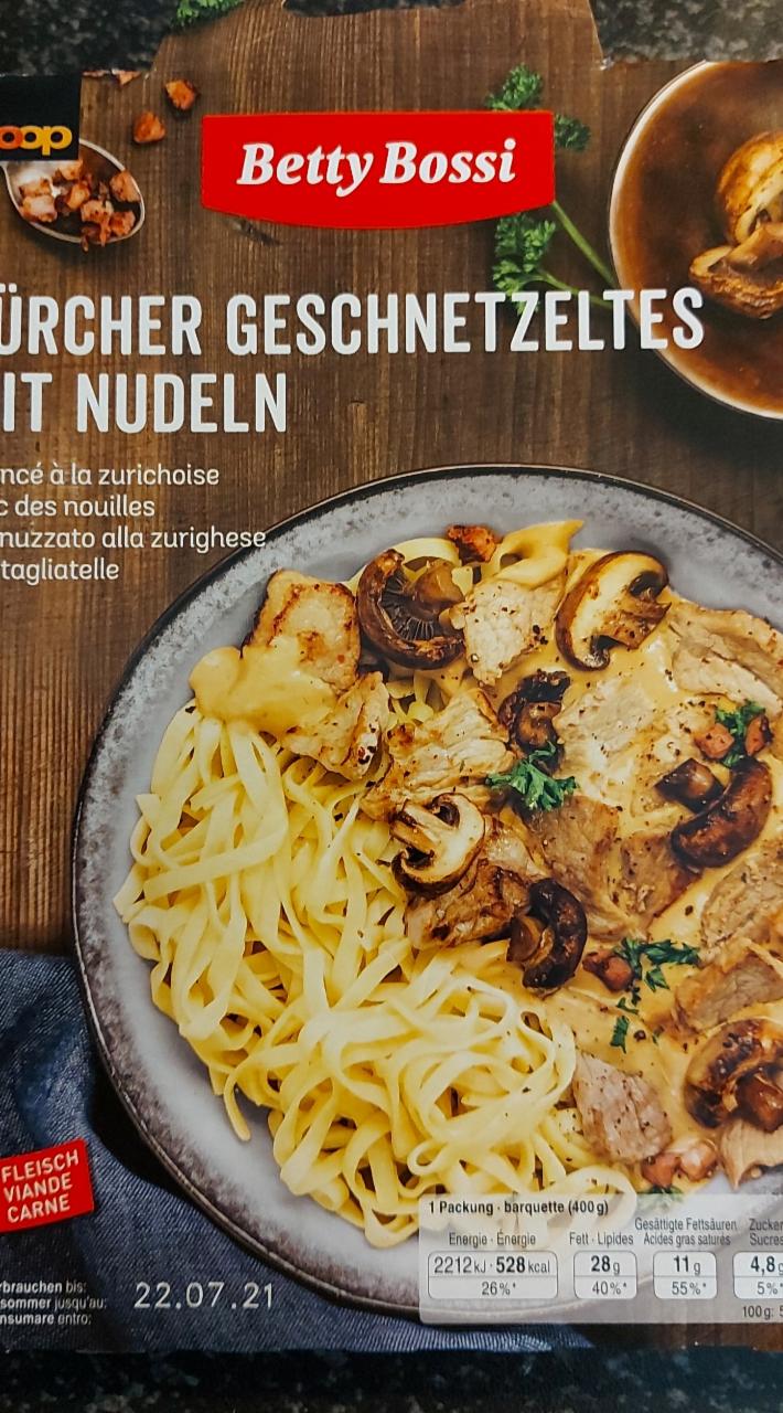 Fotografie - Zürcher Geschnetzeltes mit Nudeln Betty Bossi