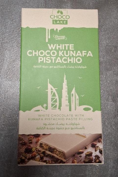 Fotografie - White choco kunafa pistachio Choco Lake