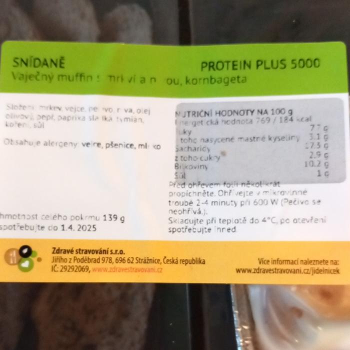 Fotografie - Vaječný maffin s mrkví a nivou, kornbageta Zdravé stravování