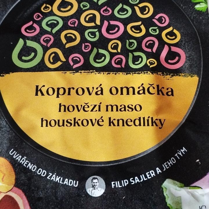 Fotografie - Koprová omáčka, hovězí maso, houskové knedlíky Cibule Bistro
