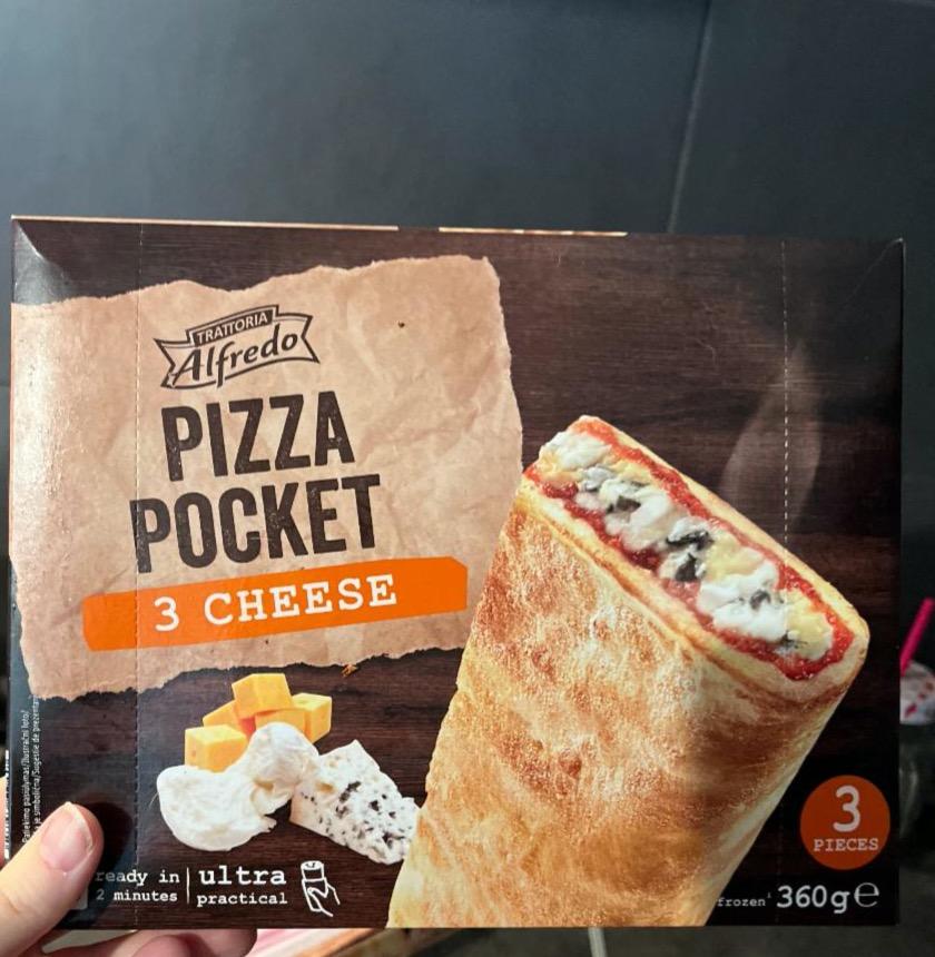 Fotografie - Pizza pocket 3 cheese Trattoria Alfredo
