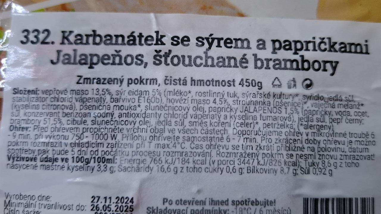 Fotografie - Karbanátek se sýrem a papričkami jalapeňos, šťouchané brambory Days menu