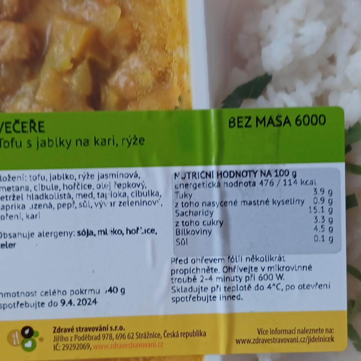 Fotografie - Tofu s jablky na kari, rýže Zdravé stravování