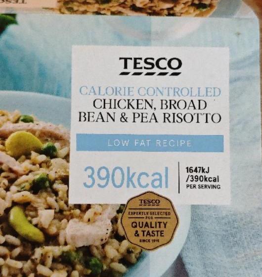 Fotografie - Calorie controlled chicken, broad bean & pea risotto Tesco