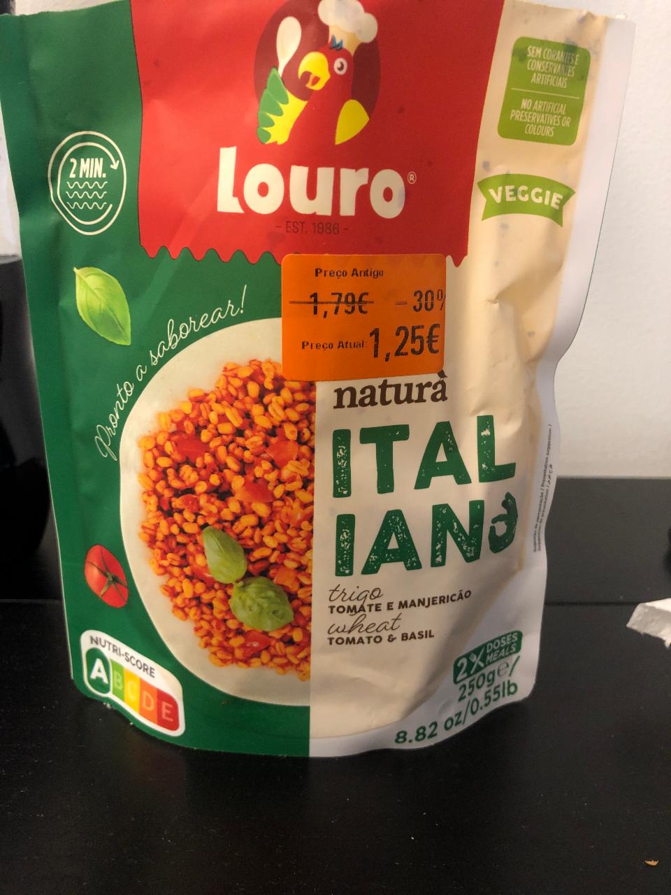 Fotografie - Italiano trigo, tomate e manjericão Louro