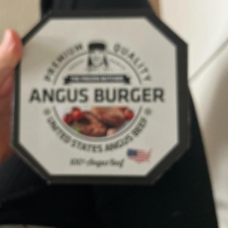 Fotografie - Angus Burger The Frozen Butcher